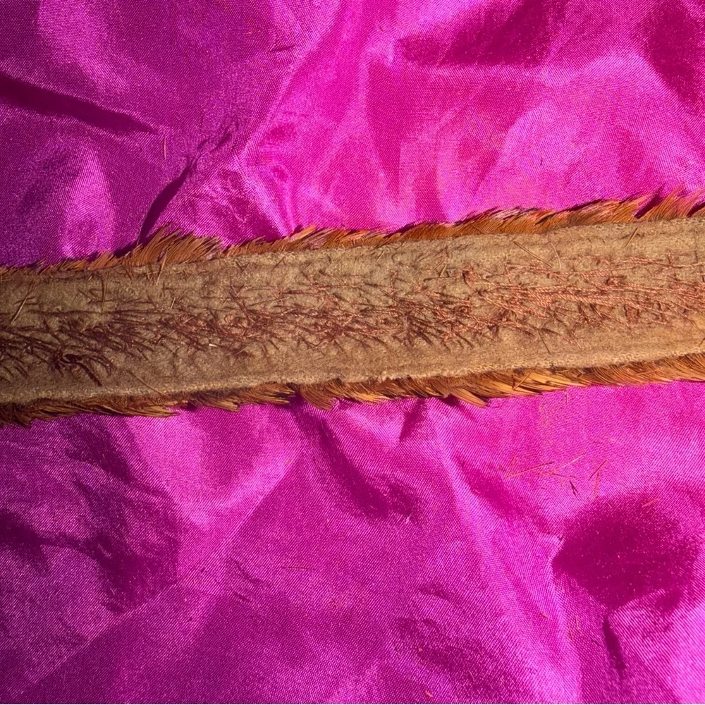 Handmade Hawaiian Feather Hat Band - Picture 2 of 6